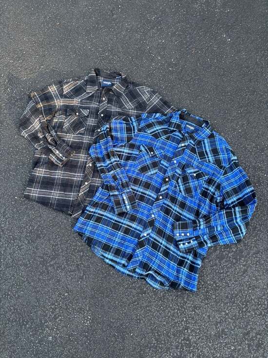 Wrangler Other - (2)Wrangler Mens Blue and Black Plaid Pearl Snap heavy Flannel size XL